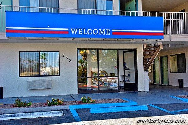 Rodeway Inn 拉斯克鲁塞斯 外观 照片