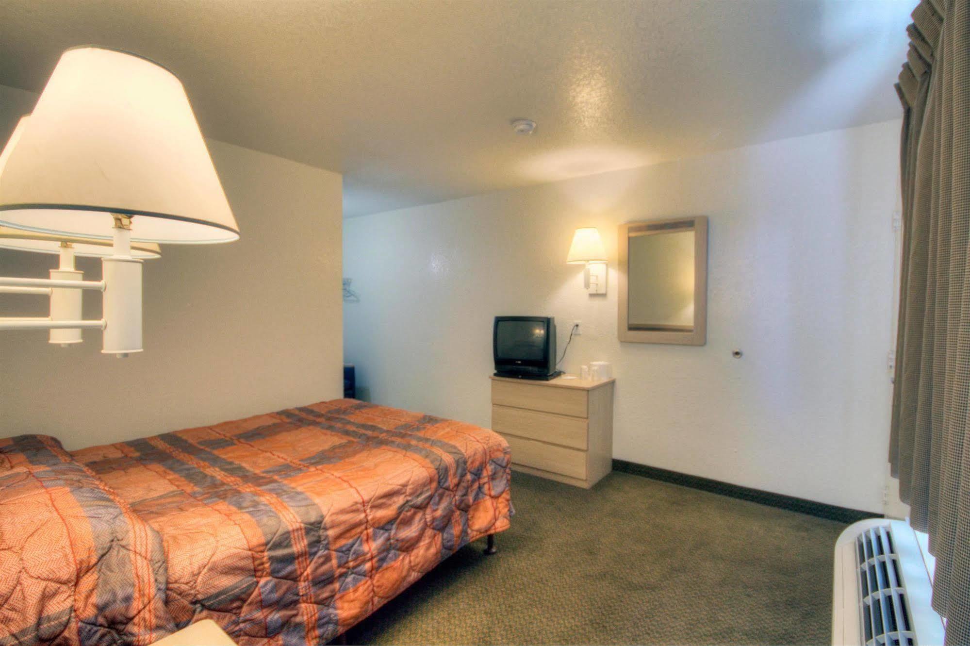 Rodeway Inn 拉斯克鲁塞斯 外观 照片