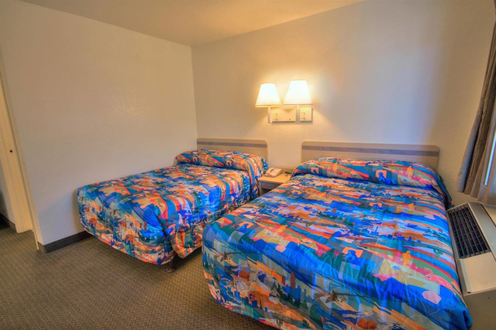Rodeway Inn 拉斯克鲁塞斯 外观 照片